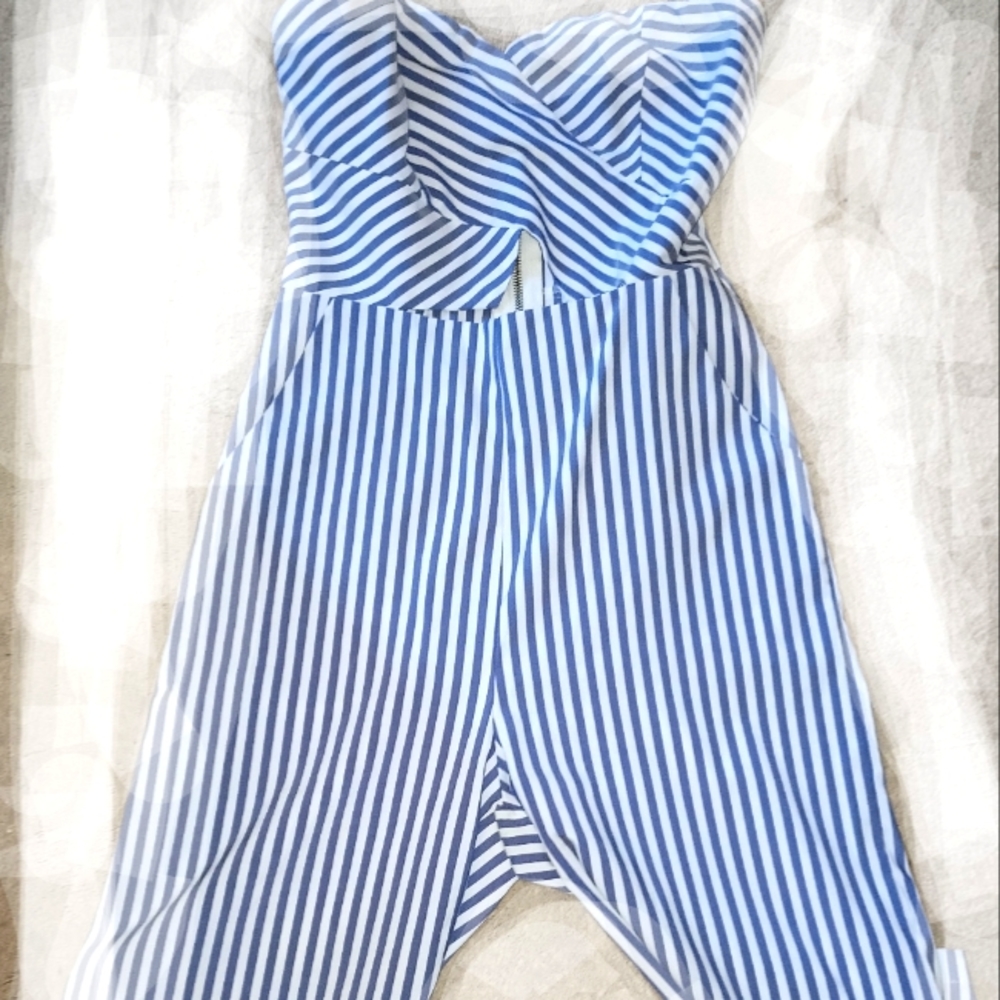 Size sm blue white stripe short leg jumpsuit